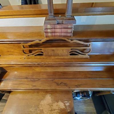Th102v charles r walter studio piano and bench