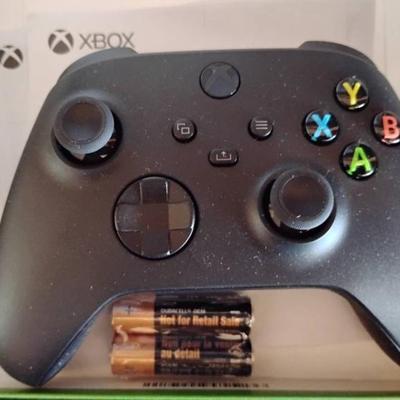 Th130 microsoft carbon black xbox controller