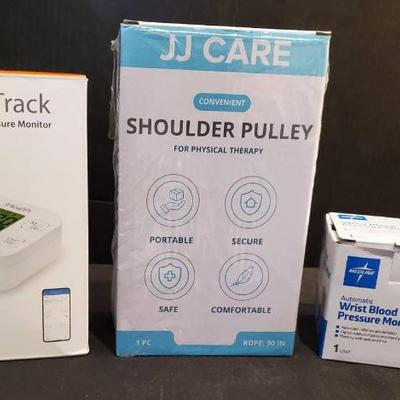Th139 shoulder pulley and blood pressure monitors