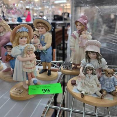 Sale Photo Thumbnail #150