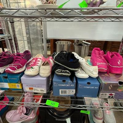Sale Photo Thumbnail #188