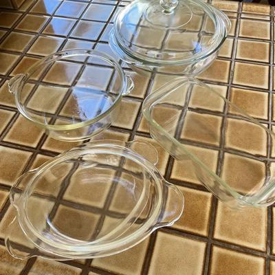 Pyrex Serving & Baking Dishes