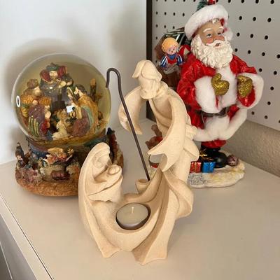 3 Christmas Decor Items