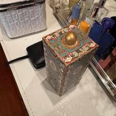 Sale Photo Thumbnail #109