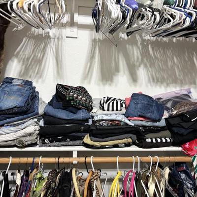 Sale Photo Thumbnail #405