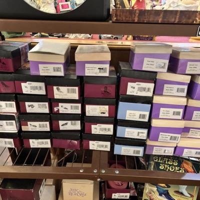 Sale Photo Thumbnail #245