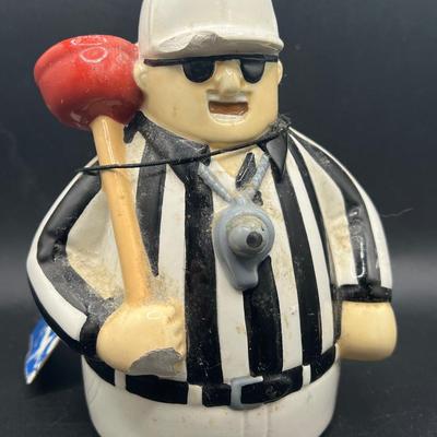 Hallmark Jokin' in the John Talking Referee — Imperfect 