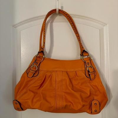 Sale Photo Thumbnail #214