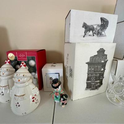 Sale Photo Thumbnail #175