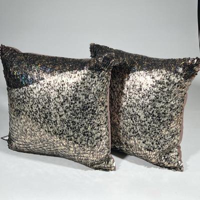 (2pc) DECORATIVE SEQUIN PILLOWS
