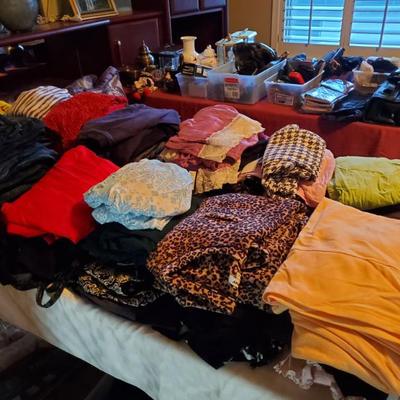 Sale Photo Thumbnail #193