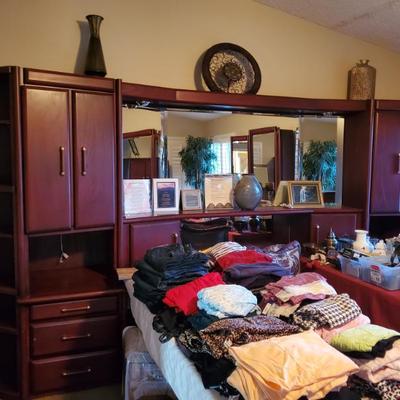 Sale Photo Thumbnail #188