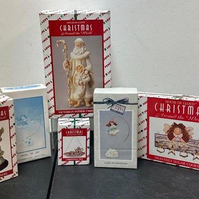 Assorted House Of Lloyd Christmas Decor 