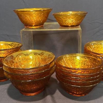 TIARA “Sandwich” Amber Glass Bowls (9) — Warm Honey Glow