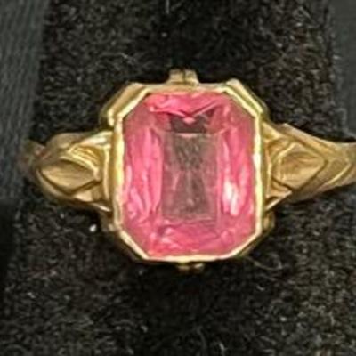 Pretty-in-Pink: 10K Yellow Gold Ring w/ Emerald-Cut Pink Gem — Size 5.5 (Stamped GEMC)