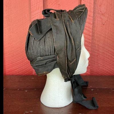 Mourning Bonnet