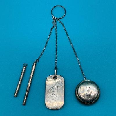 Finger Chatelaine