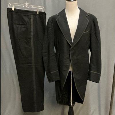 1940 Vanderbilt Worn Tux
