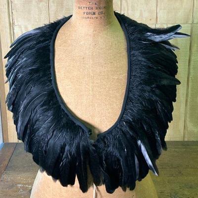 Feather Collar