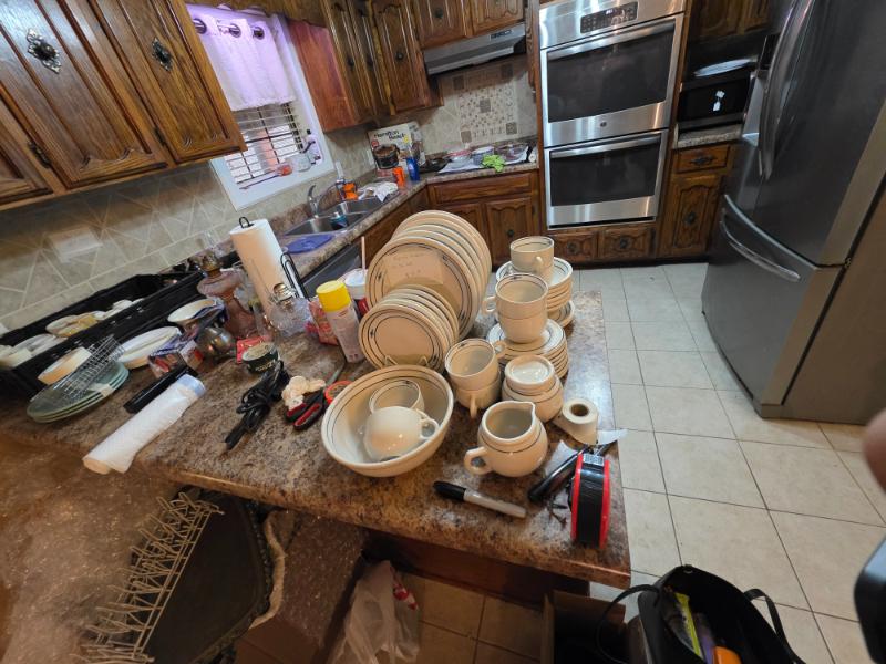 Sale Photo Thumbnail #11
