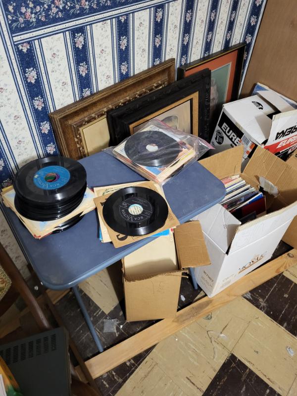 Sale Photo Thumbnail #237
