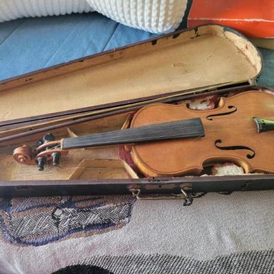 Sale Photo Thumbnail #51: Violin