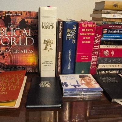 The Biblical World Illustrated Atlas American Bicentennial Edition Holy Bible  and More
