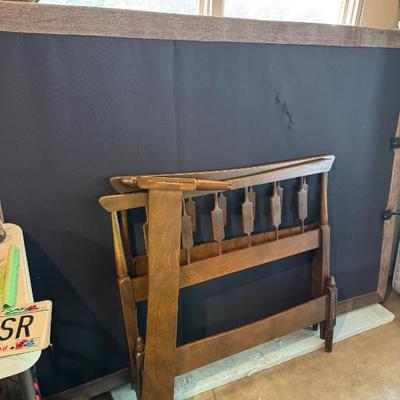 Sale Photo Thumbnail #172: Queen adjustable bed
