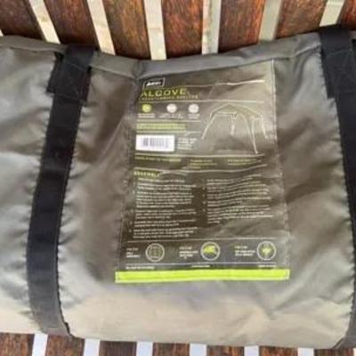 Alcove Freestanding Shelter By REI