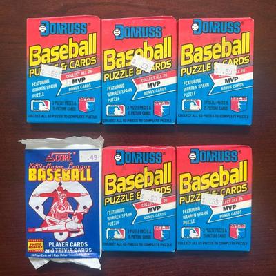 1989 Unopened/Sealed Baseball Packs. 5 Donruss Packs and 1 Score Pack