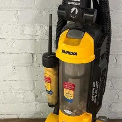 Eureka ‘The Boss’ 12 Amp Vacuum Cleaner
