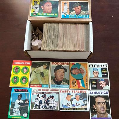 100s of Vintage Baseball Cards 1950s, 1960s, 1970s
