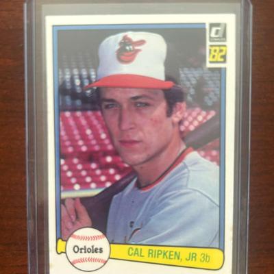 1982 Donruss Baseball Card. Cal Ripken Jr. Rookie. Card #405