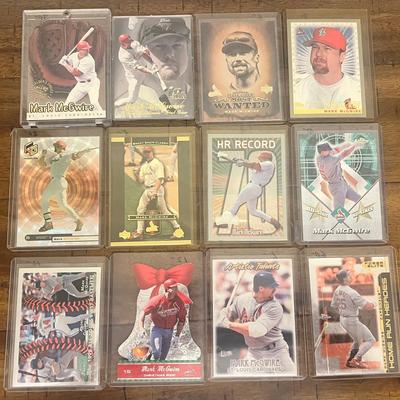 12 Collectible Mark McGwire Baseball Cards