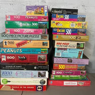 Vintage Puzzles With Snoopy, Barbie, Peanuts And More (24)
