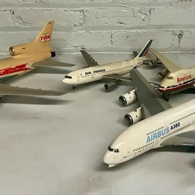 Plane Models with Airbus 380, Boeing 747 and Others 