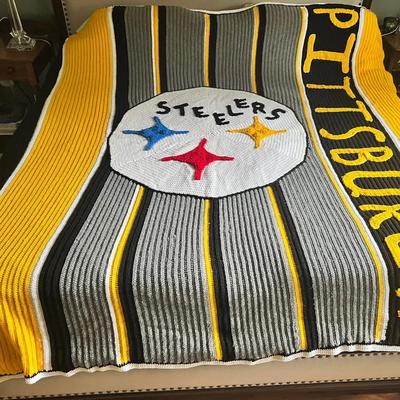  Hade Crocheted NFL Pittsburgh Steelers Bed Spread, King Size