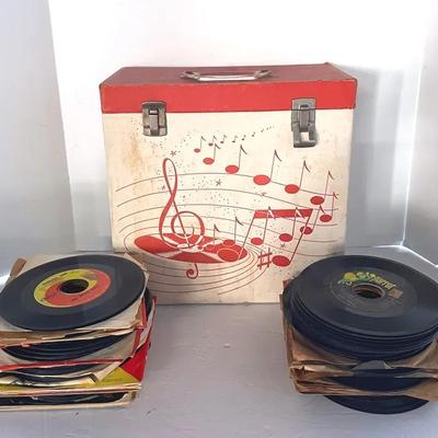 Platter-Pak Retro Record Case With 45’s Including Beach Boys , Elvis, Elton John Band And More (95)