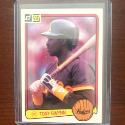 1983 Donruss Baseball Card. Tony Gwynn Rookie. Card #598