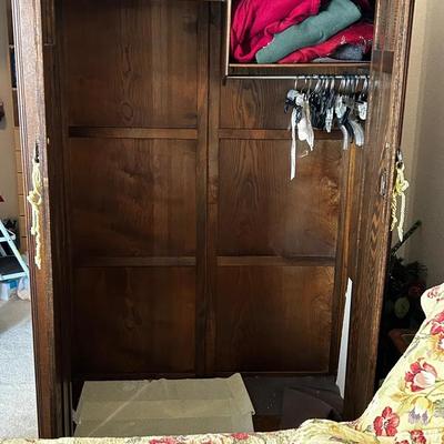 1920 Oak Wardrobe Wood Crownay Furniture 