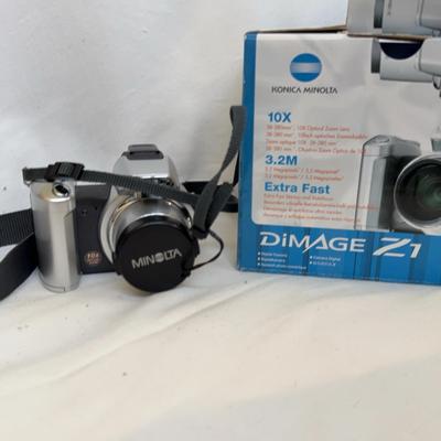 Minolta Damage Z1 In Box
