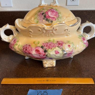 Tureen