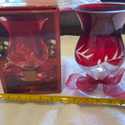Lennox Petite Floral Christmas, Ruby, Hurricane New Inbox