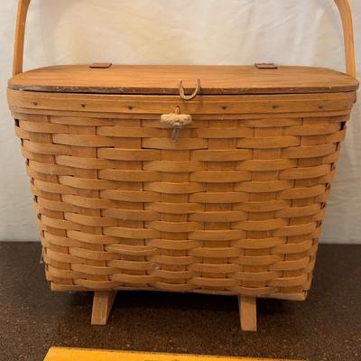 LongaBurger Baskets Lidded Magazine Holder