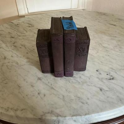 Weighted Book Ends