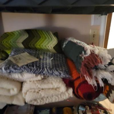 Sale Photo Thumbnail #334