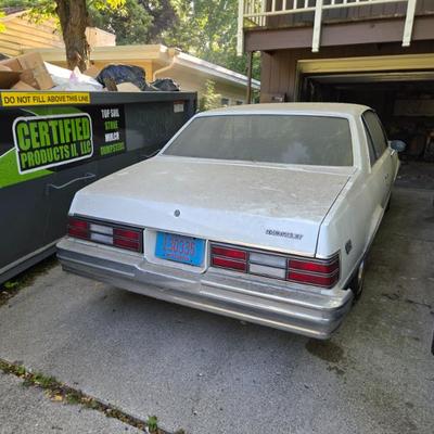 Estate sale photo