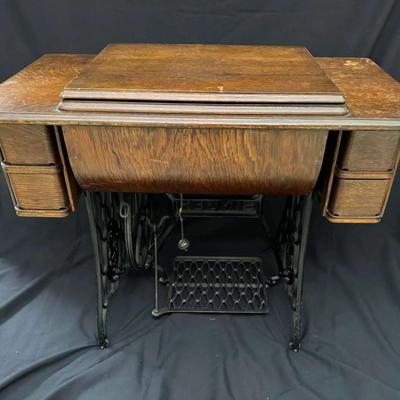Antique Singer Sewing Machine in Oak Cabinet | Model H537392 | Contents Included
