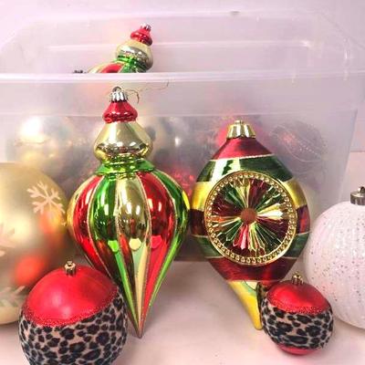 Ornaments of All Sizes!