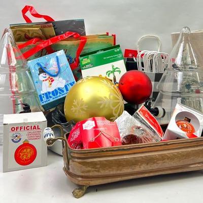 “Holiday Time” “Christmas Crafts” & Holiday Items 